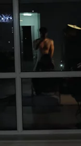 大一学妹性欲很强