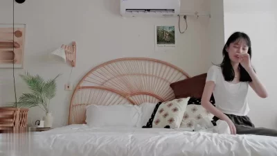 约炮 身材不错的美少妇各种姿势爆操她的肥鲍鱼